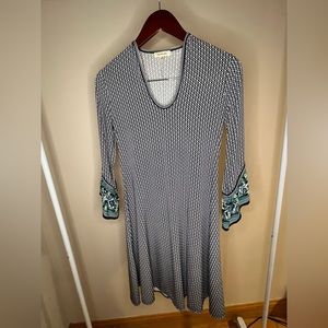 Max Studio Navy & White Dress with Green Paisley Bell-Sleeve Detail